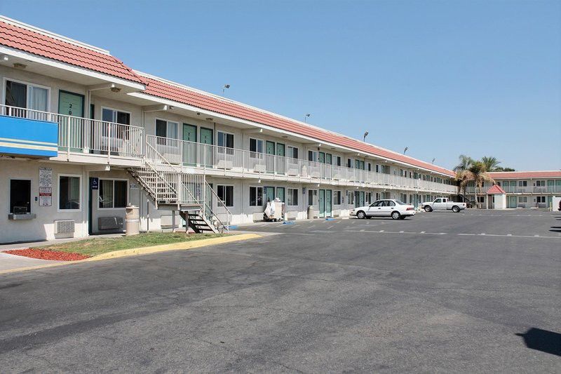 6-fresno, Ca - Blackstone South Hotel Fresno
