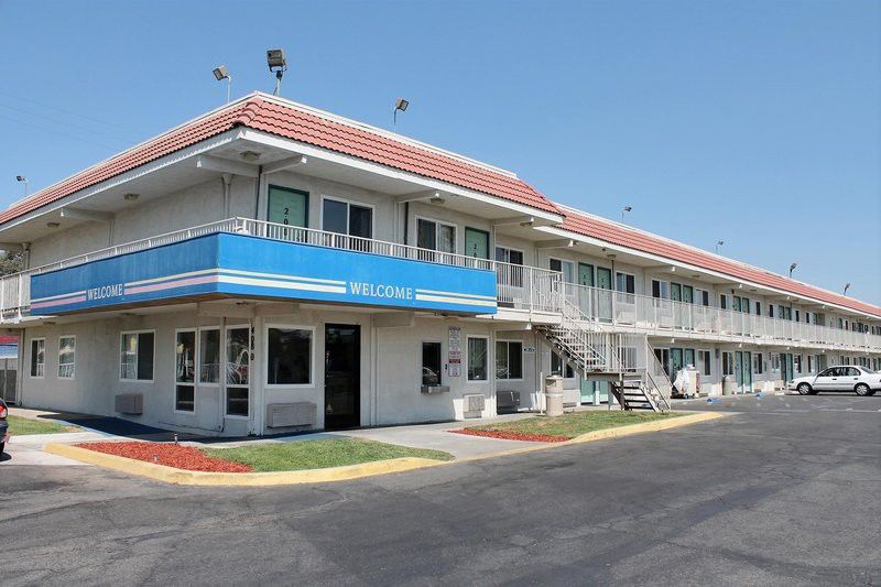 6-fresno, Ca - Blackstone South