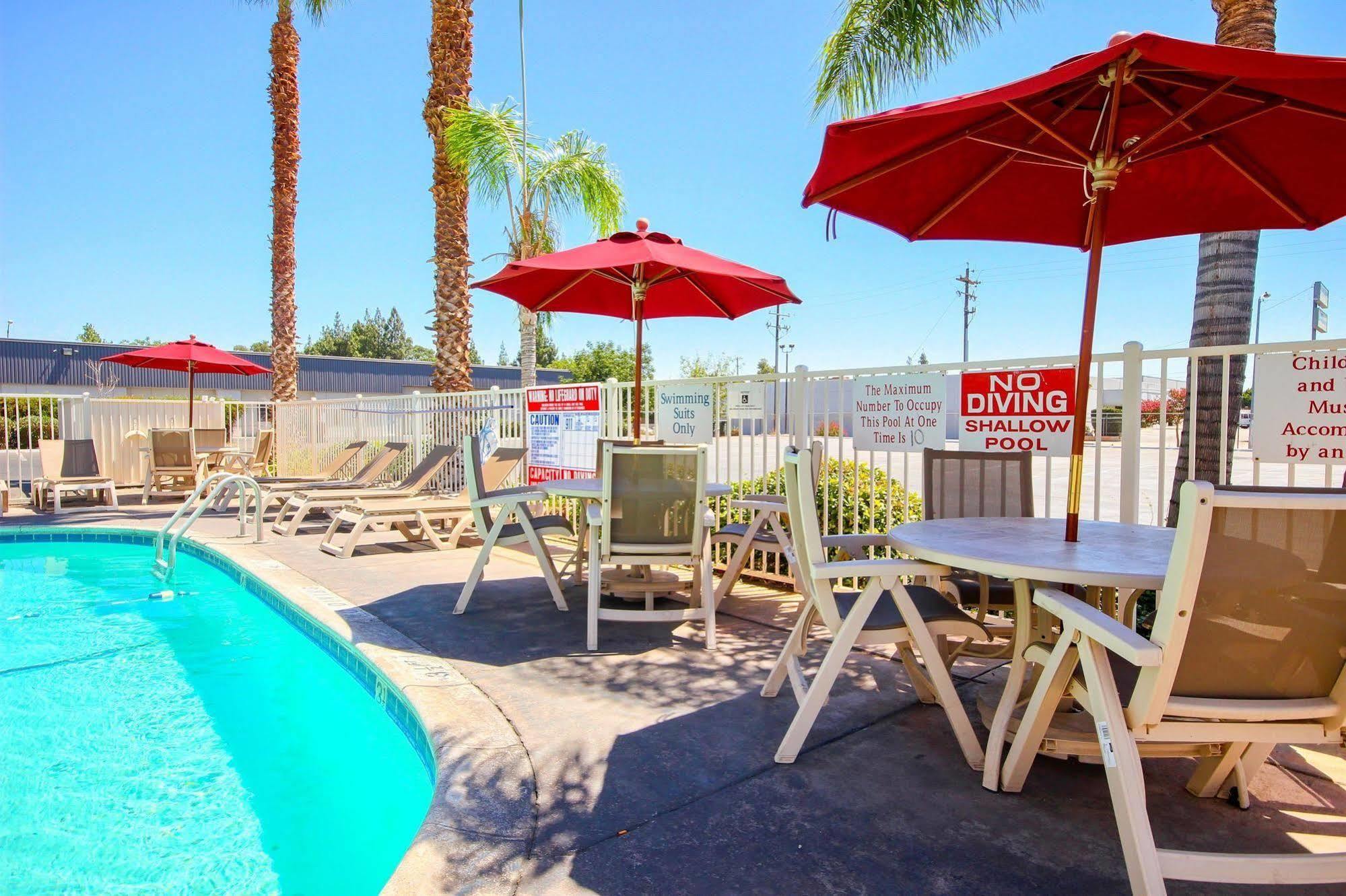 Hotel 6-fresno, Ca - Blackstone South Fresno
